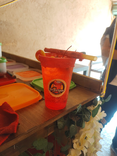 La ReYna Miches & Snacks