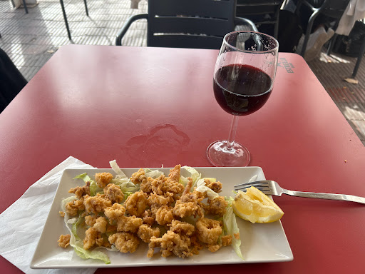 Apple Bar Cafeteria - Thumbnail