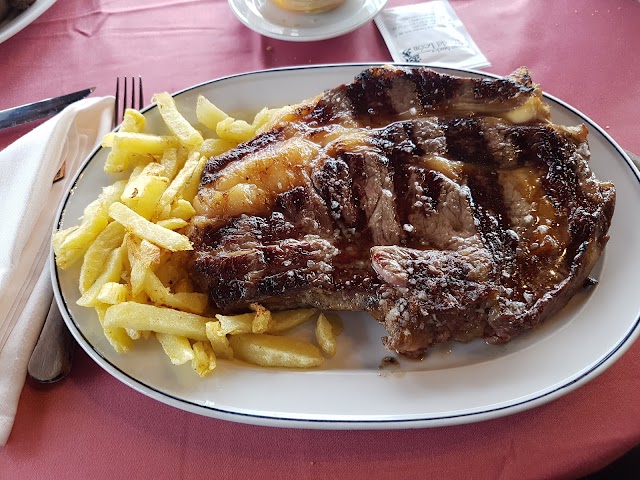 Asador Alto del Leon