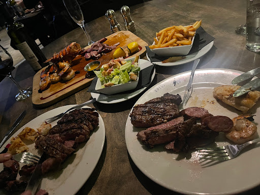 Boeuf Cochon Steak + Bar - Thumbnail
