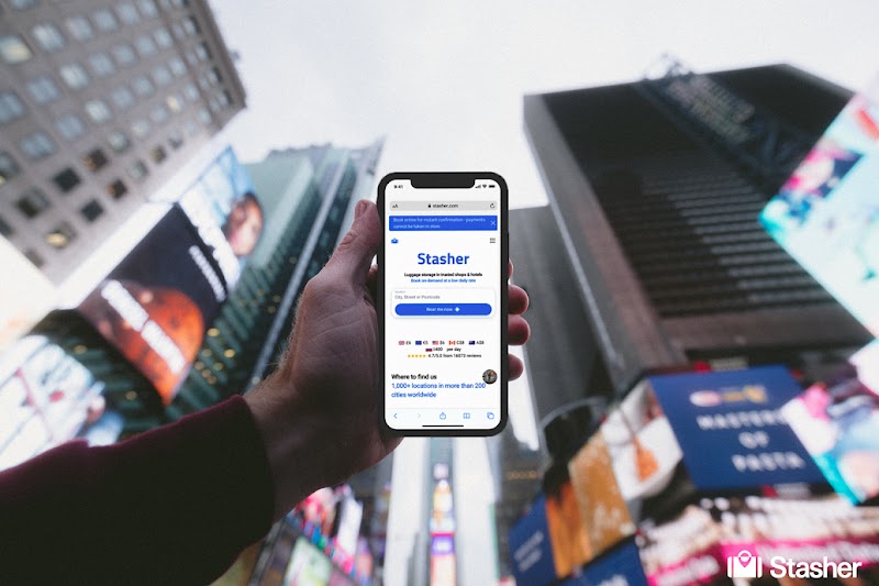 Stasher Luggage Storage - Bradford Airport photo 2