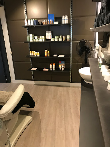 Care for Skin by Roos - Thumbnail