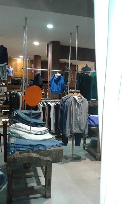 Photos of Central Station Ladies Men Children Outlet