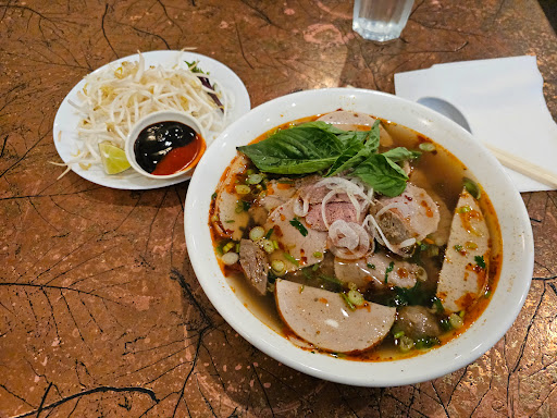 Mai's Vietnamese Restaurant - Thumbnail