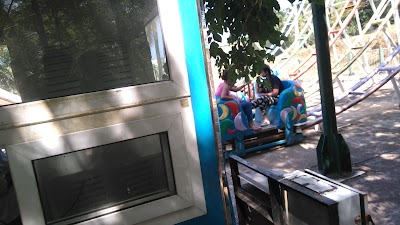 Photos of Kiddies Pool Slides