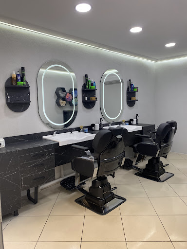 ALİHAN BARBERSHOP