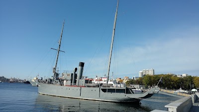 Photos of Korabelnaya Naberezhnaya