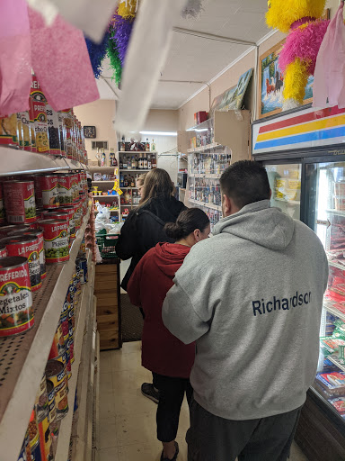 La Consentida Supermarket - Thumbnail