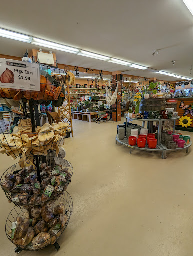 Buckerfield's Kelowna Gallery - Canada