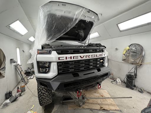 Willie's Auto Body, Inc. Gallery - United States