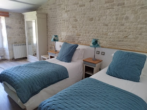 Photo n°10 de Campagne Océan à Montroy (Hôtel)