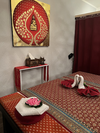 Petdee Traditionelle Thaimassage - Thumbnail