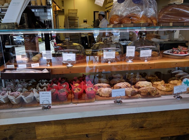 Kirari West Bake Shop