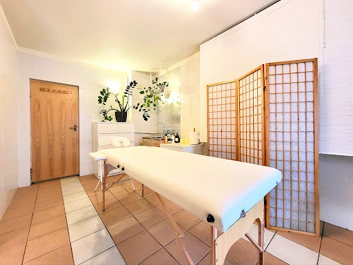 Husarska 60 Gabinet Masażu