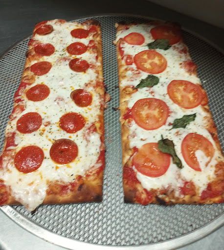 Family Ties Pizzeria - Thumbnail
