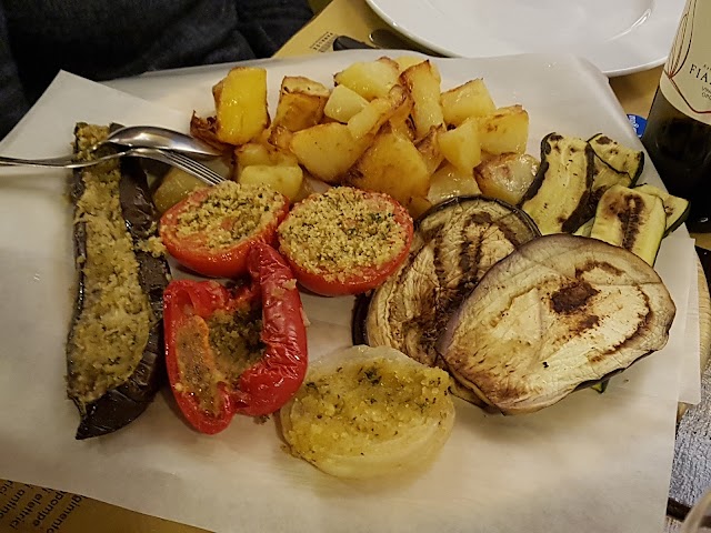 Tiresia Restaurant