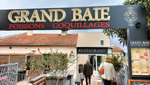 Le Grand Baie Logo