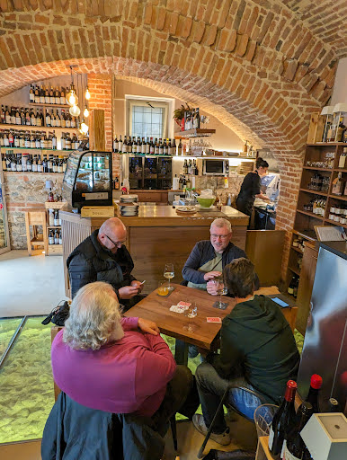 De Gustibus Wine Bar - Thumbnail