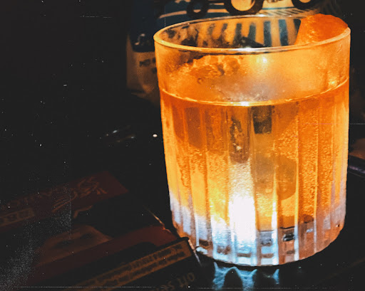 Thelonious Bar - Visual