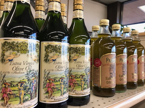Vinnola's Italian Market