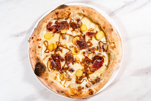 Photo n°6 de Piumina Pizza Bruz à Bruz (Pizzas à emporter)