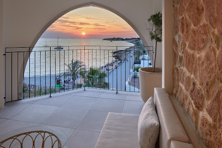 Hotel Blau Park Carrer Velázquez, 9, 07820 Sant Antoni de Portmany, Balearic Islands, España