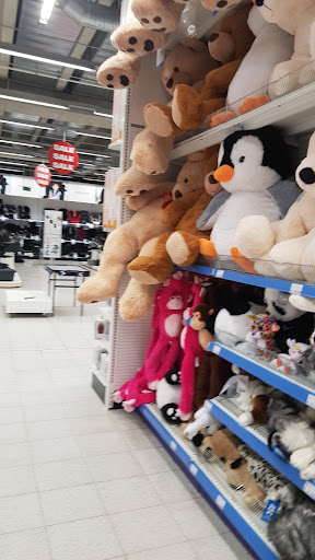 Smyths Toys Superstore Darmstadt - Thumbnail