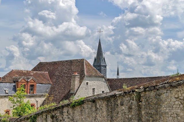 Ancienne Église de Saint-Thibault