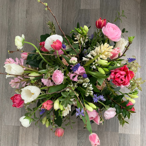 Daphne and Doreen Flower Studio - Thumbnail