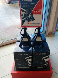 Photo n°13 de Autodistribution à Prémilhat (Magasin d'accessoires pour poids lourds)