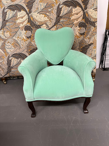 Upholstery Man. Sussex - Thumbnail