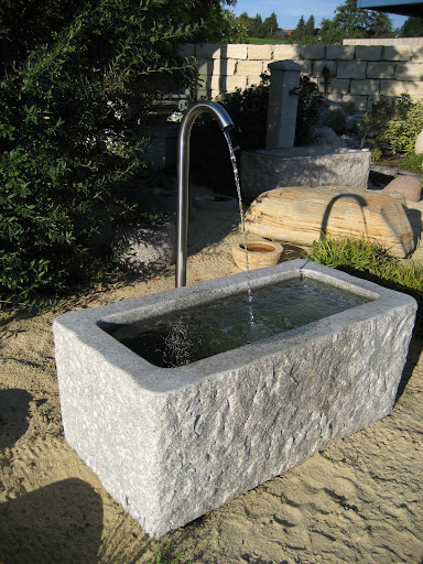 Stufentrog - Brunnen