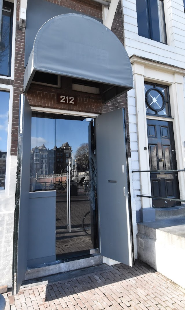 Restaurant 212