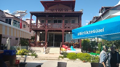 Bi Mola Göl Evi Cafe Bistro
