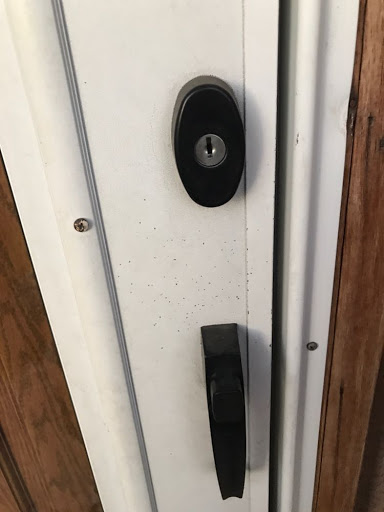 Fat Locksmith - Los Angeles - Thumbnail