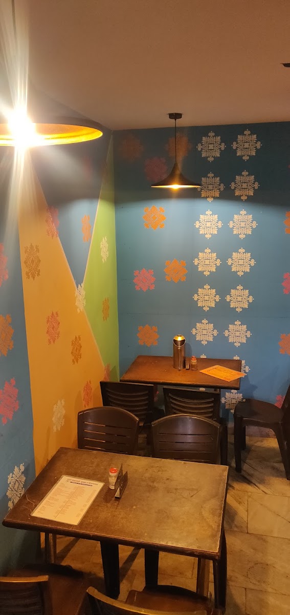 Amritsari Kulche Wale - अमृतसरी कुलचे वाले — photo 2