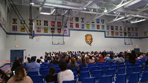 Lakeside Middle School Gallery - United States