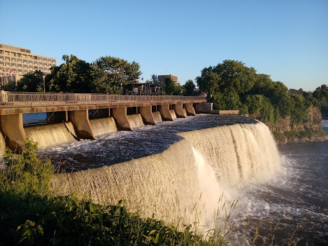 Parc des Chutes-Rideau