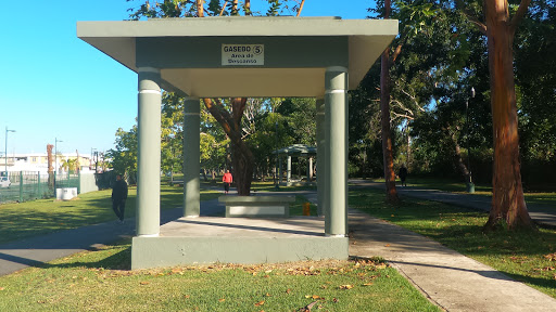 Parque Julia de Burgos - Thumbnail