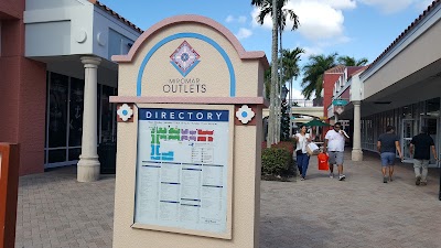 Photos of Miromar Outlets