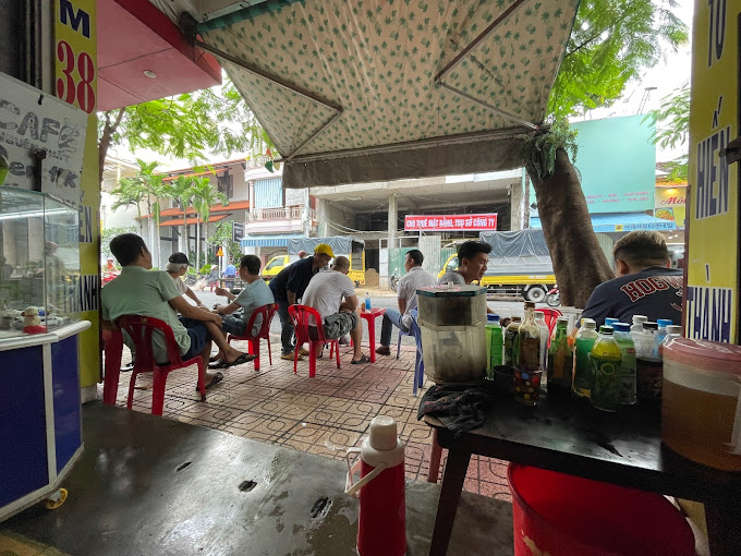 Lan Cafe, 38 Tô Hiến Thành, Tân Lập, Nha Trang, Khánh Hòa