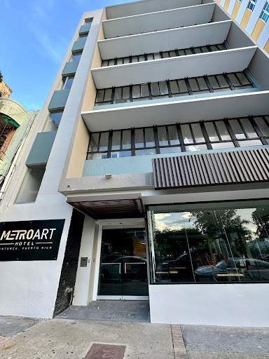 MetroArt Hotel