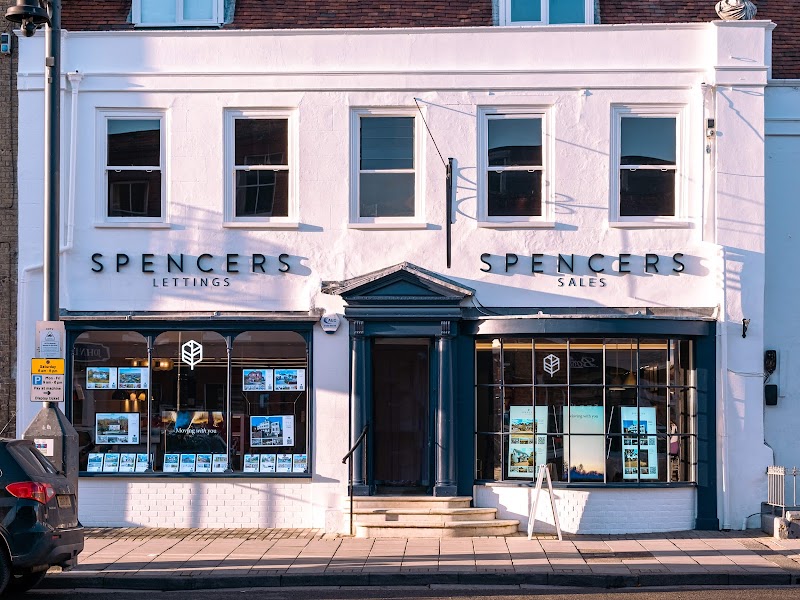 Spencers Estate Agent Lymington photo 3