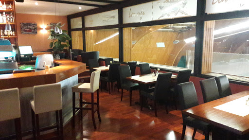 Lounge - Restaurant - Cafe