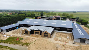 Photo n°2 de Haras de Villiers en Bière à Villiers-en-Bière (Haras)