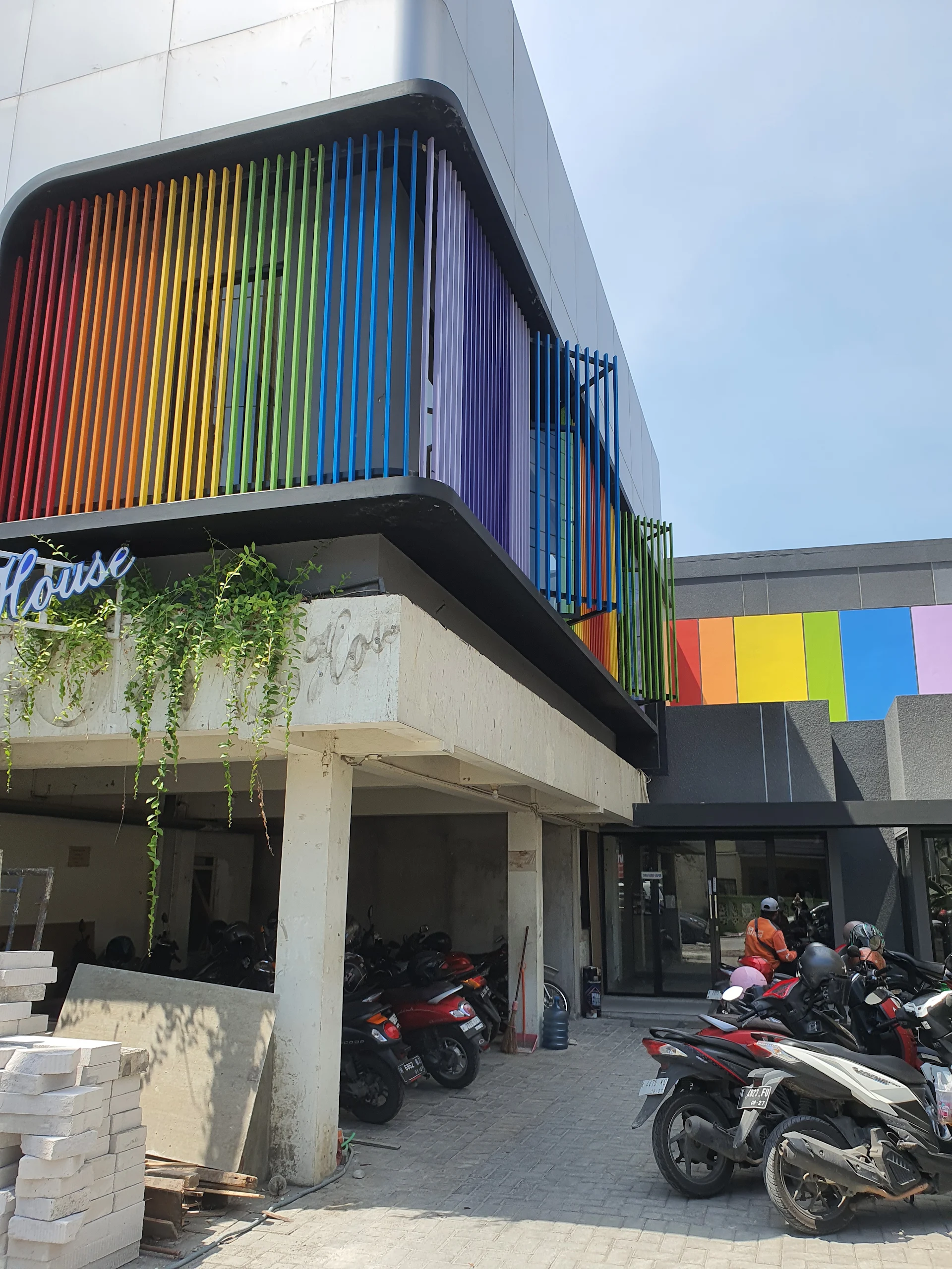 Rainbow's House
