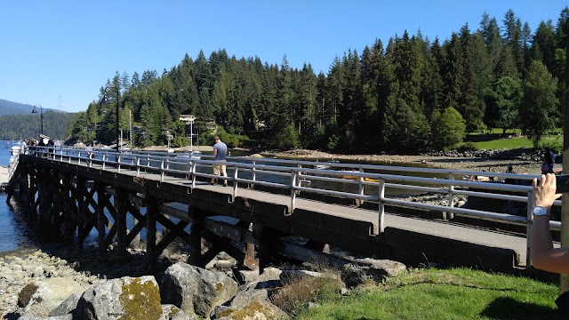 Deep Cove Park