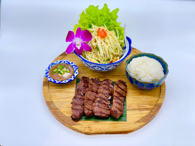 Osha Thai Restaurant and Bar (Embarcadero) by null