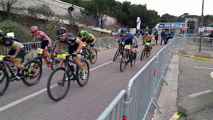 Photo n°13 de Bht Bike à Marseille (Atelier de réparation de scooters)