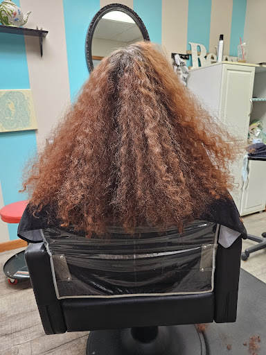 Bethany Hunt curly hair studio